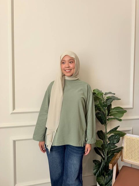 photo_6246961062691409647_y