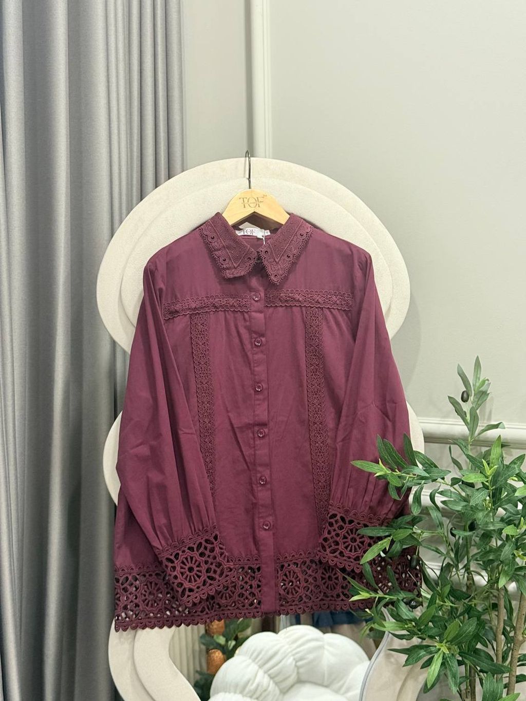 photo_6280771474742251610_y