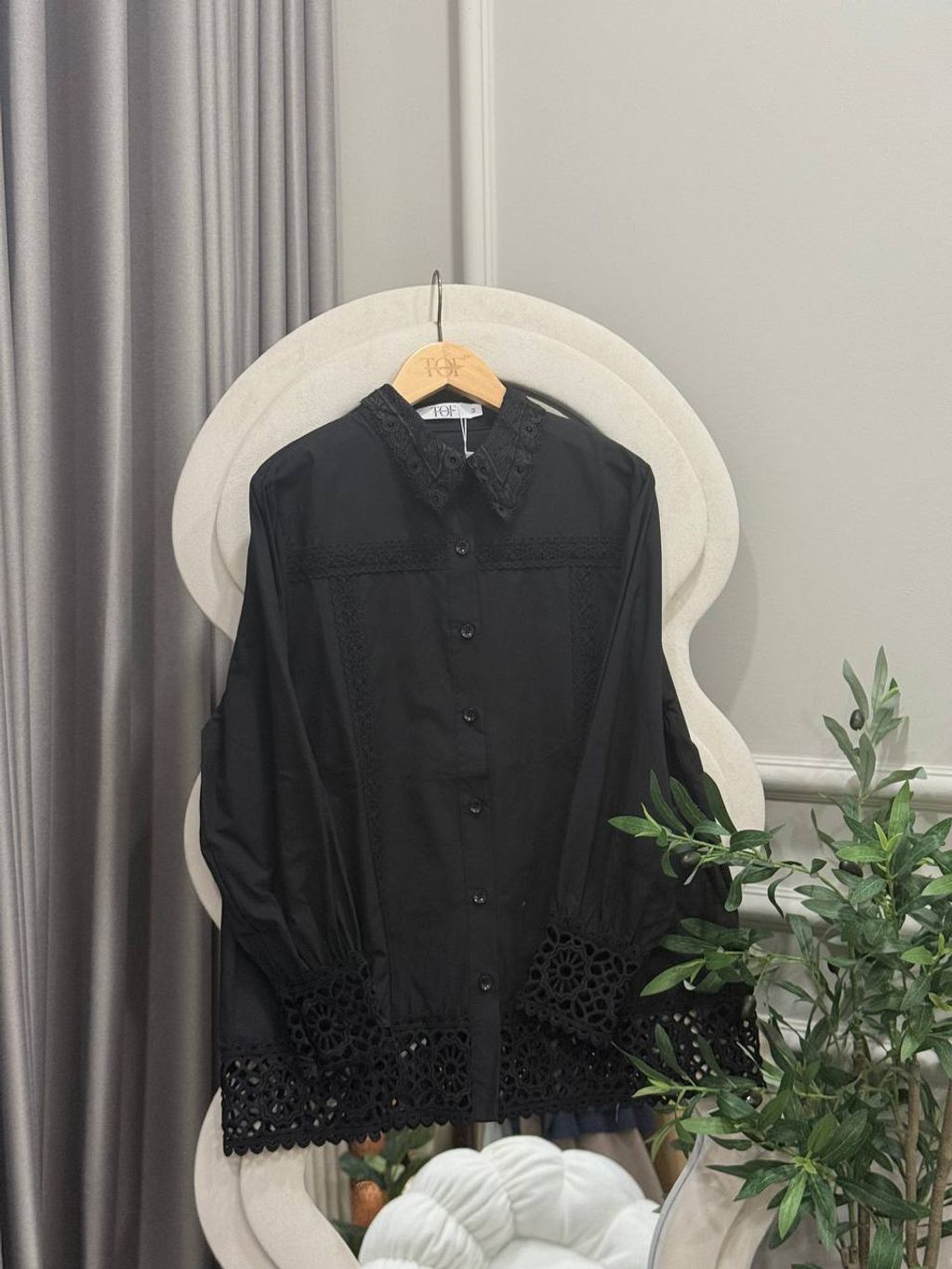 photo_6280771474742251614_y