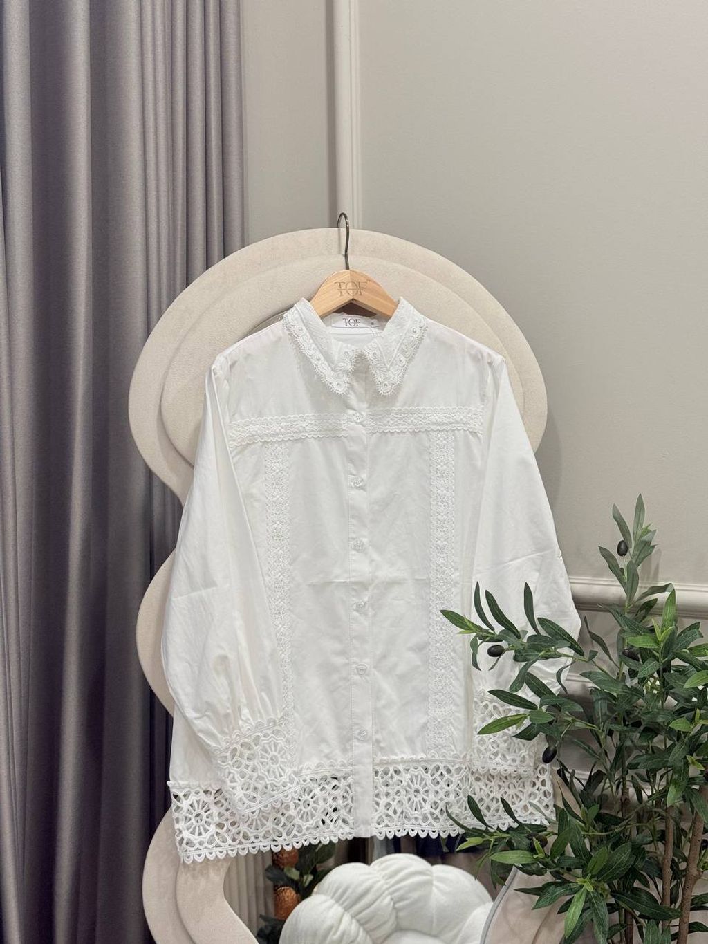 photo_6280771474742251606_y