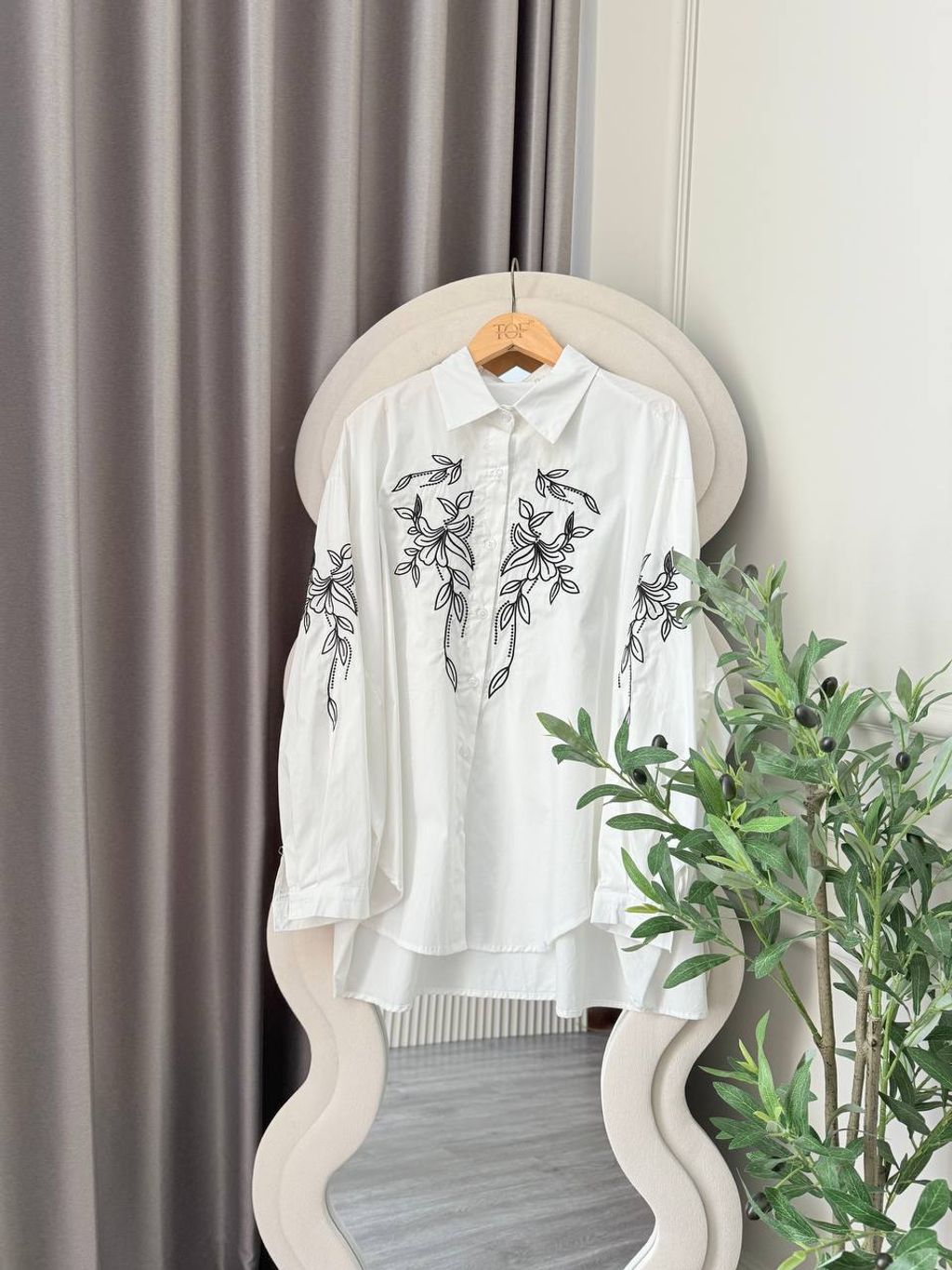 photo_6280771474742251591_y