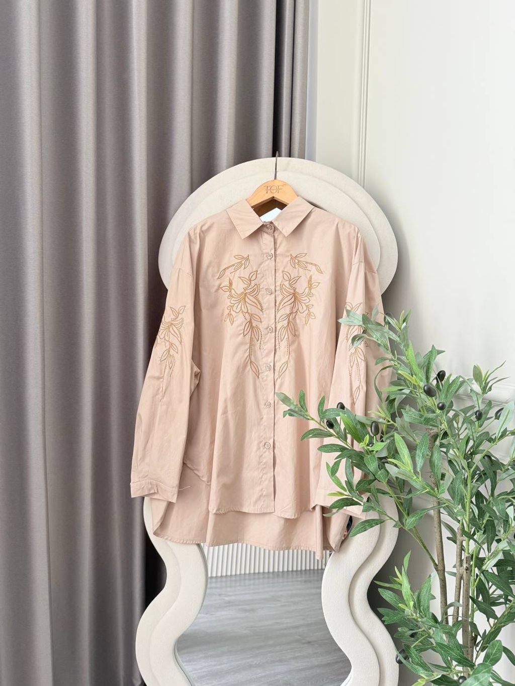 photo_6280771474742251592_y