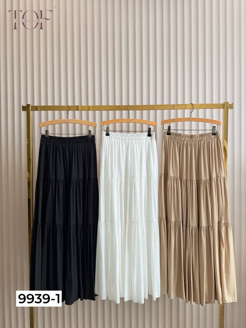 photo_6084787482756058279_y