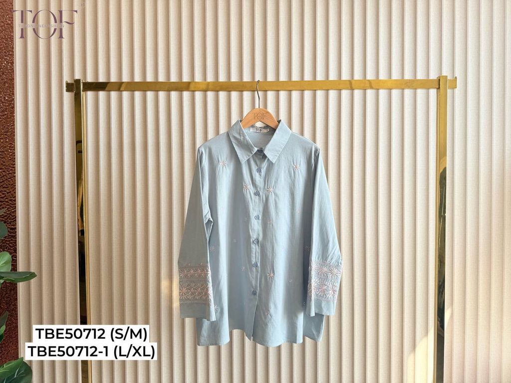 photo_6298809809104472939_y