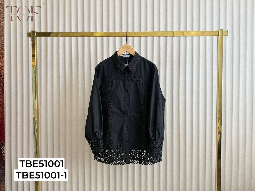 photo_6181538462981360713_y