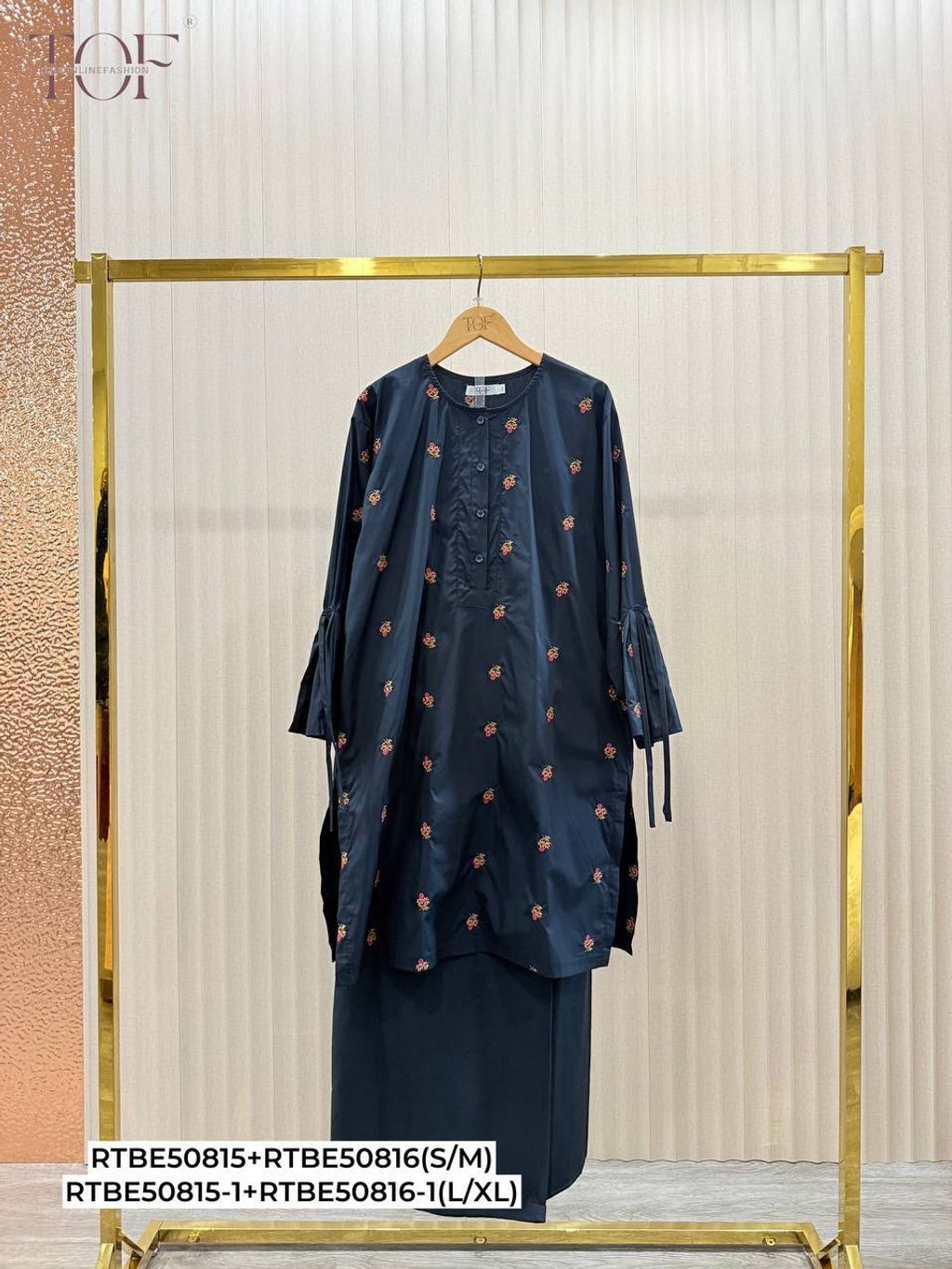 photo_6165560394366258363_y