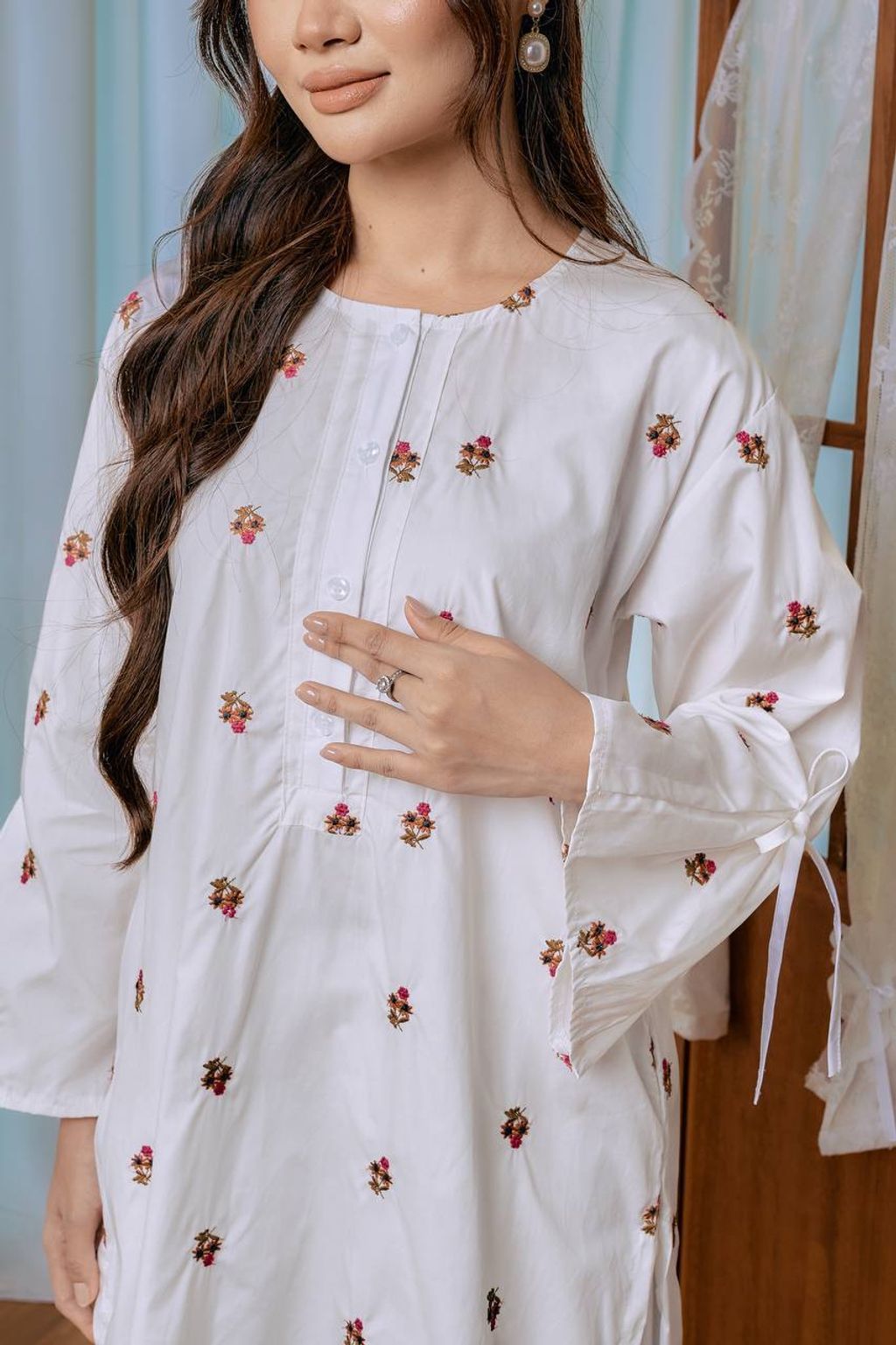 photo_6195000303531265557_y