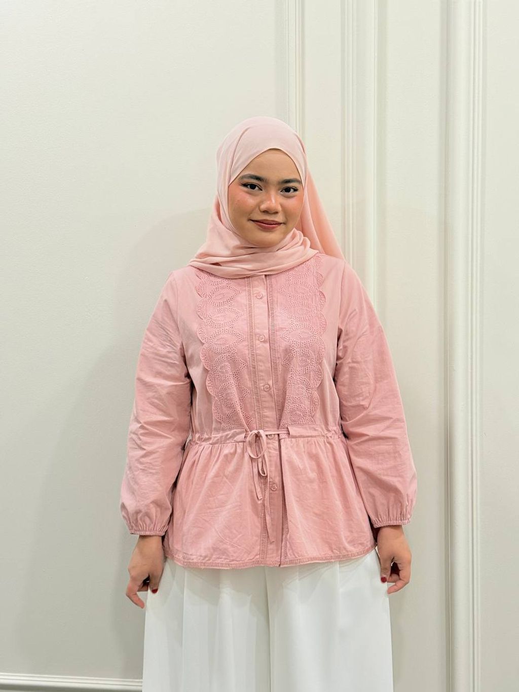 photo_6255738979412020690_y