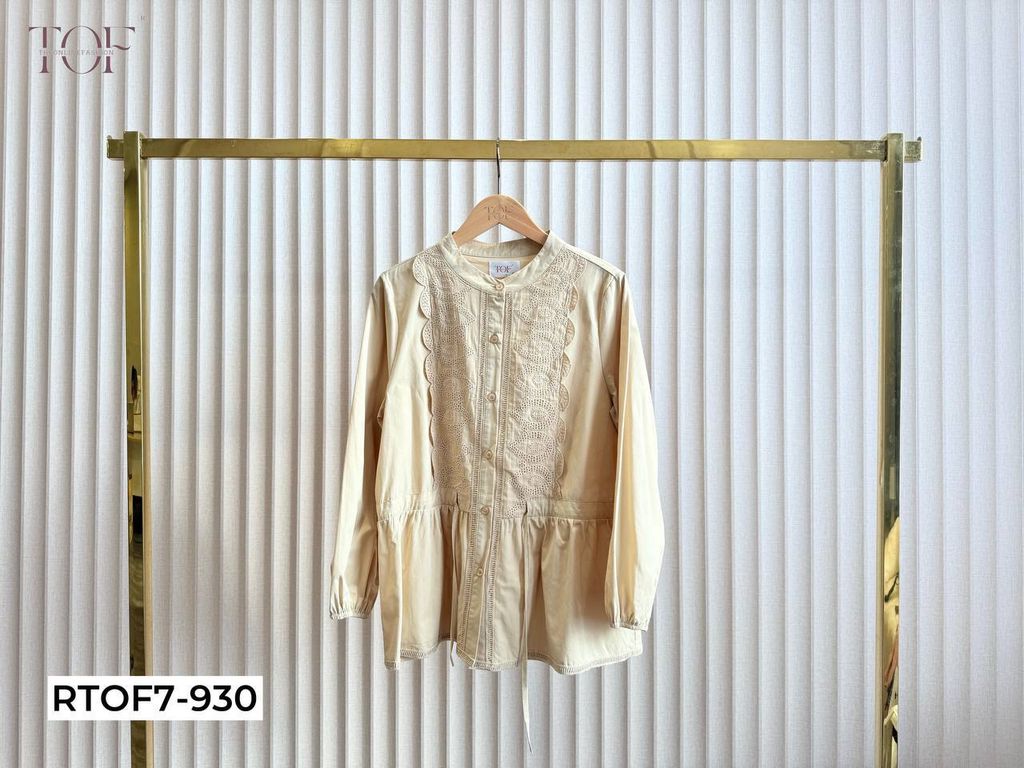 photo_6228801034725821426_y