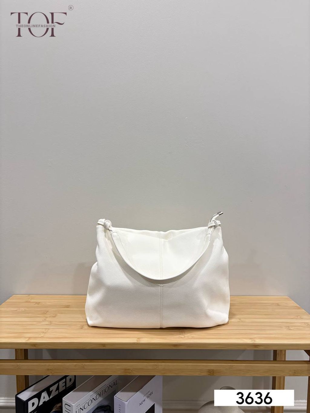 photo_6327815544320495996_y