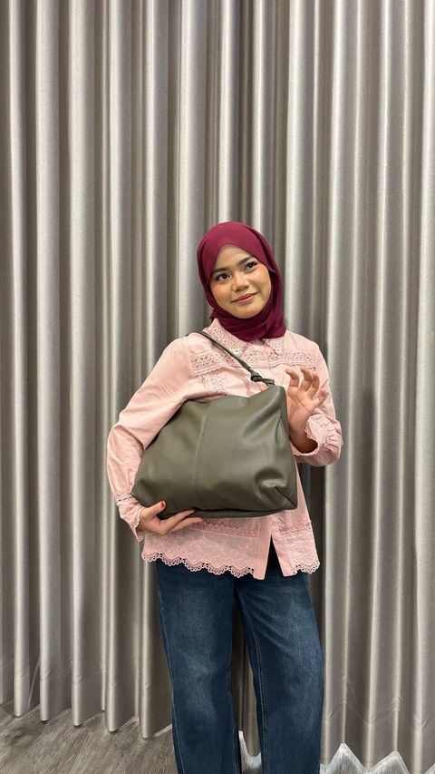 photo_6329809774945438985_y