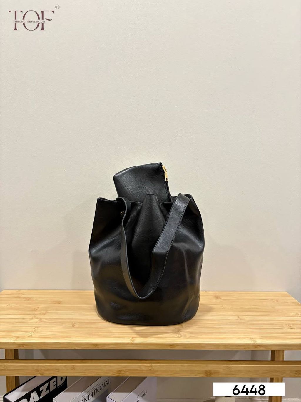 photo_6327815544320495993_y