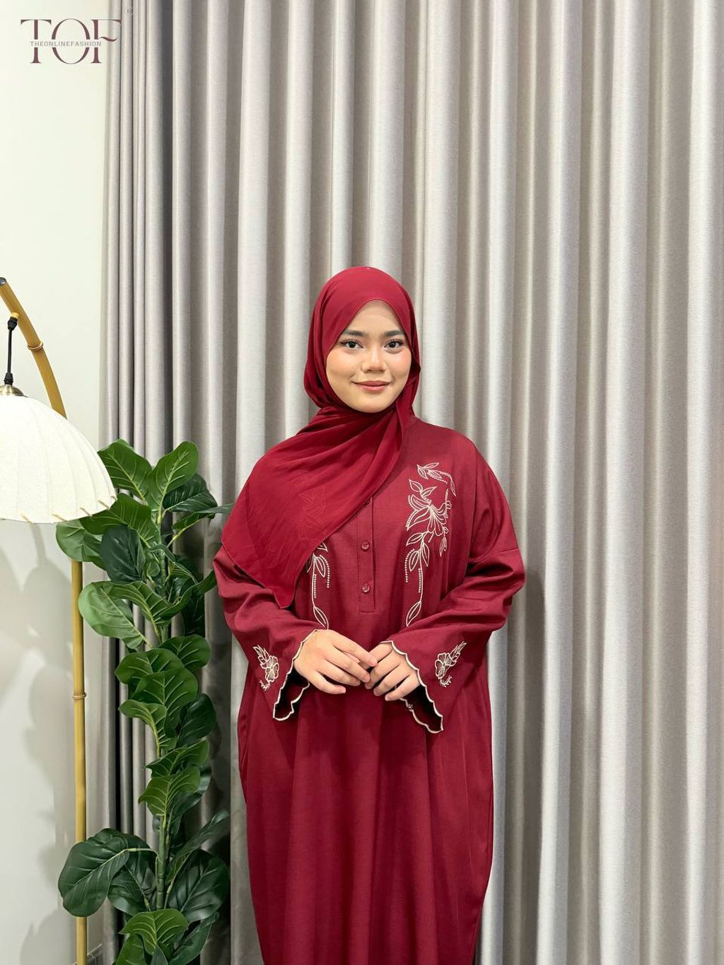 photo_6062249826553892274_y