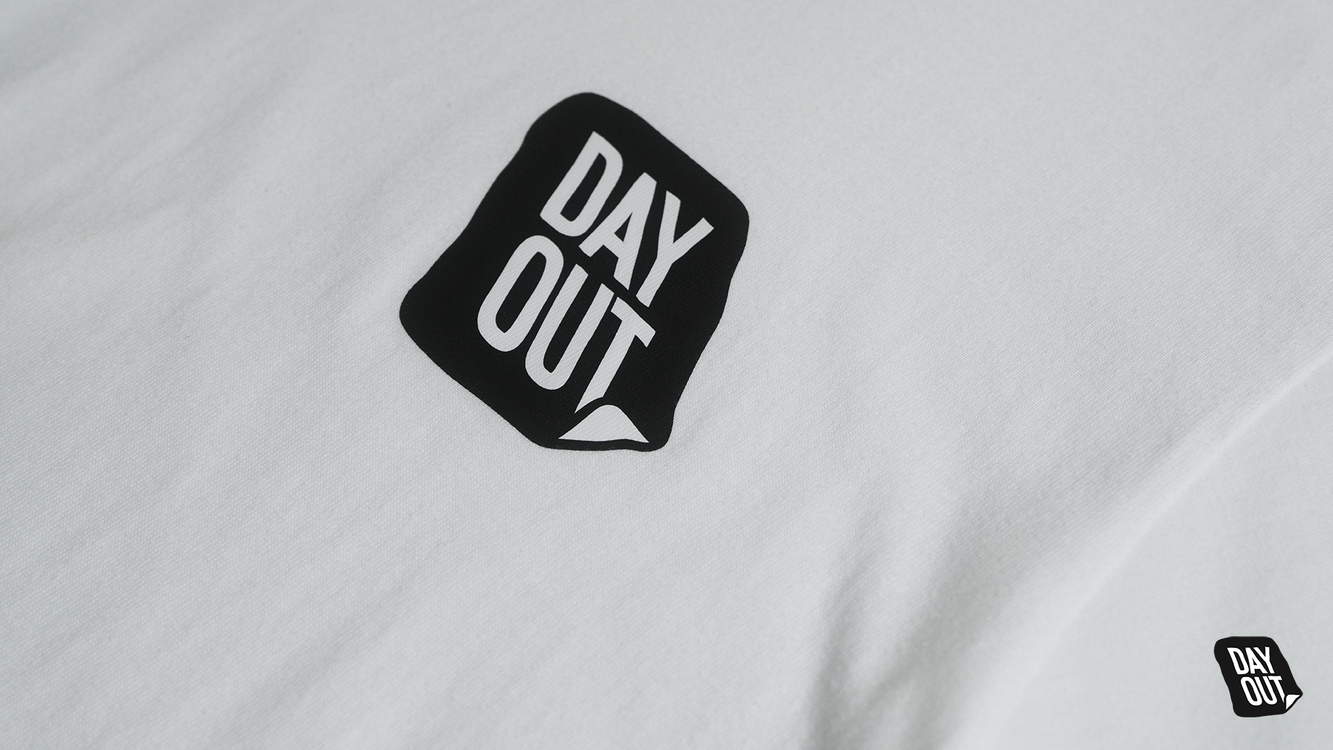 2024 OG LOGO TEE wgite-03