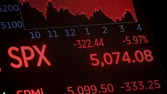 black_monday_1743988618933_1743988619136