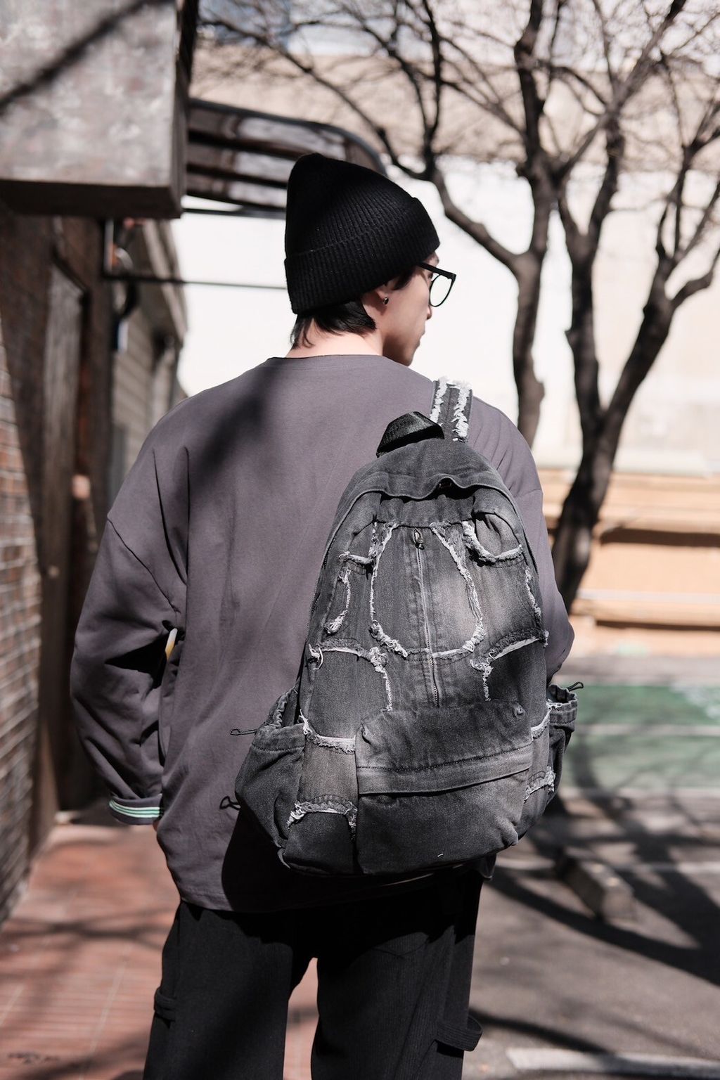 CFE4AE42-68F5-4BD9-A55F-3AAD3A295AED