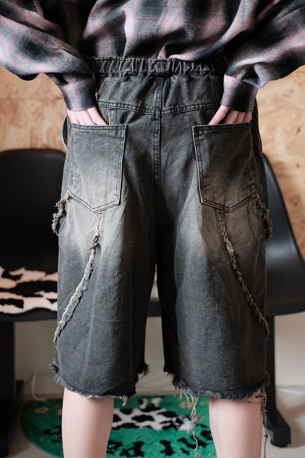 EB2DF8F4-1628-496E-A78D-B5308131686D