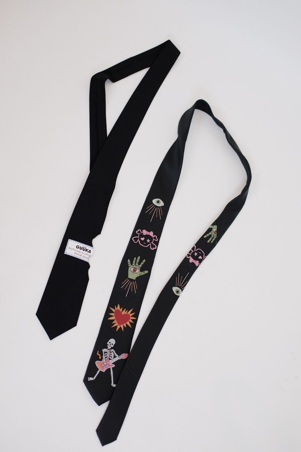 33D60CC0-379E-4C30-B27E-7D750E096EA8