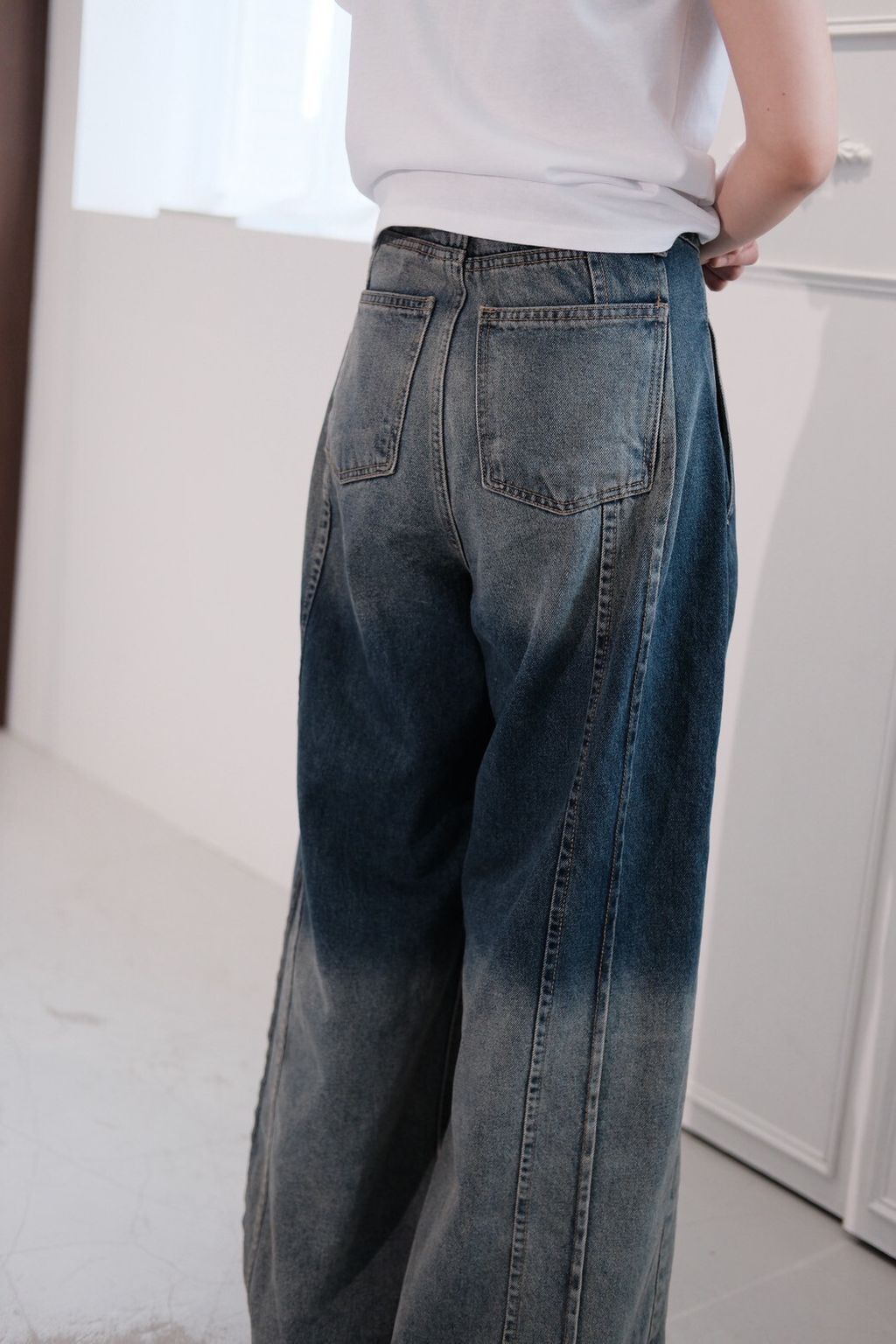 A8B3E427-6D87-44B3-BC1B-0BB581533E04