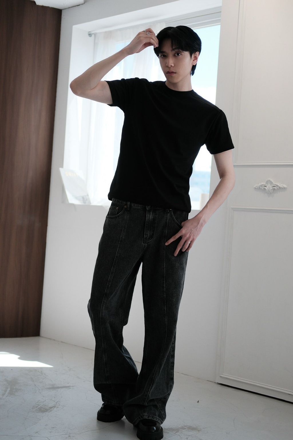 EBC3CF76-413A-494A-AA63-E388A3693501