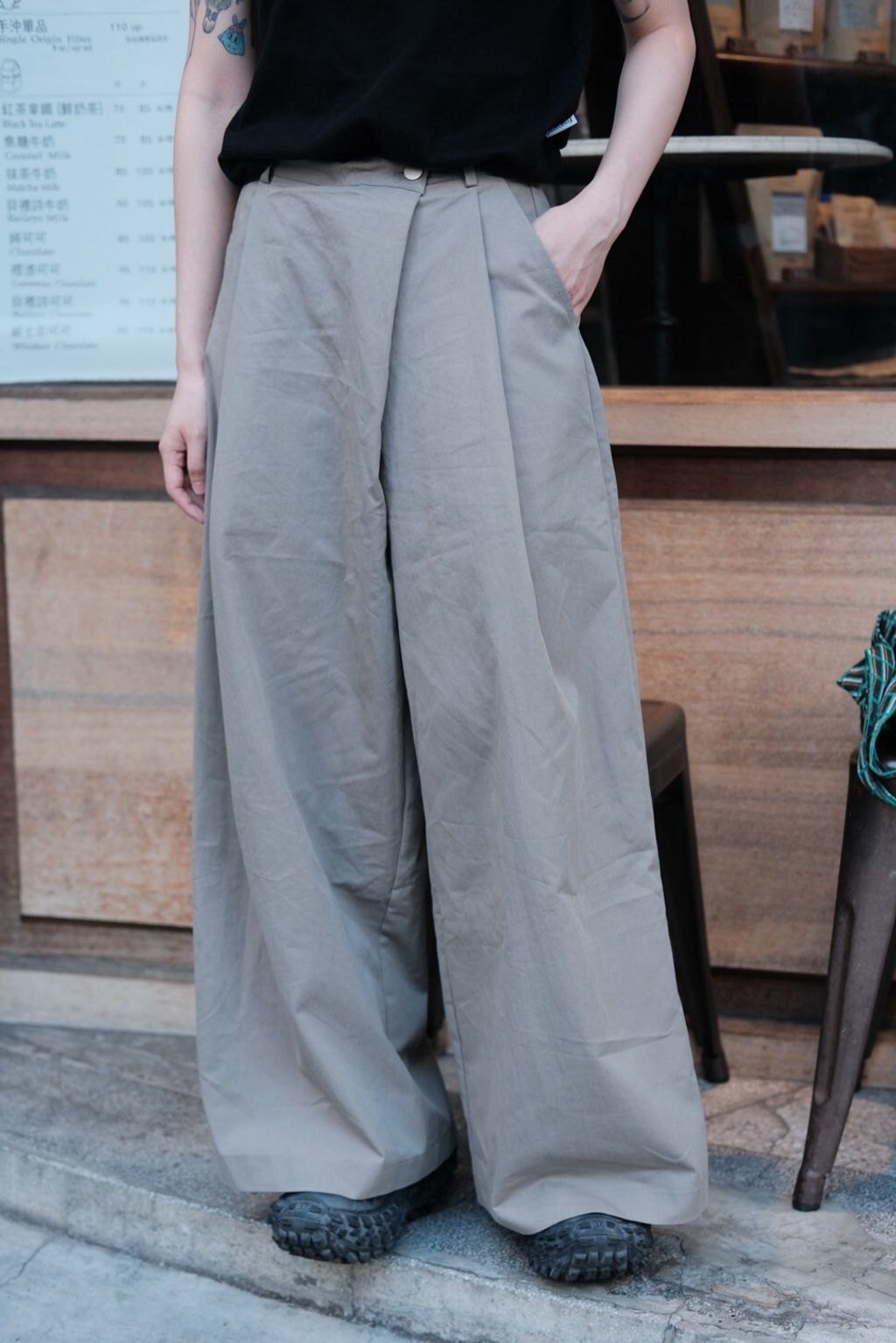 6774454F-78F8-43B0-A281-CBF113E2B8E7