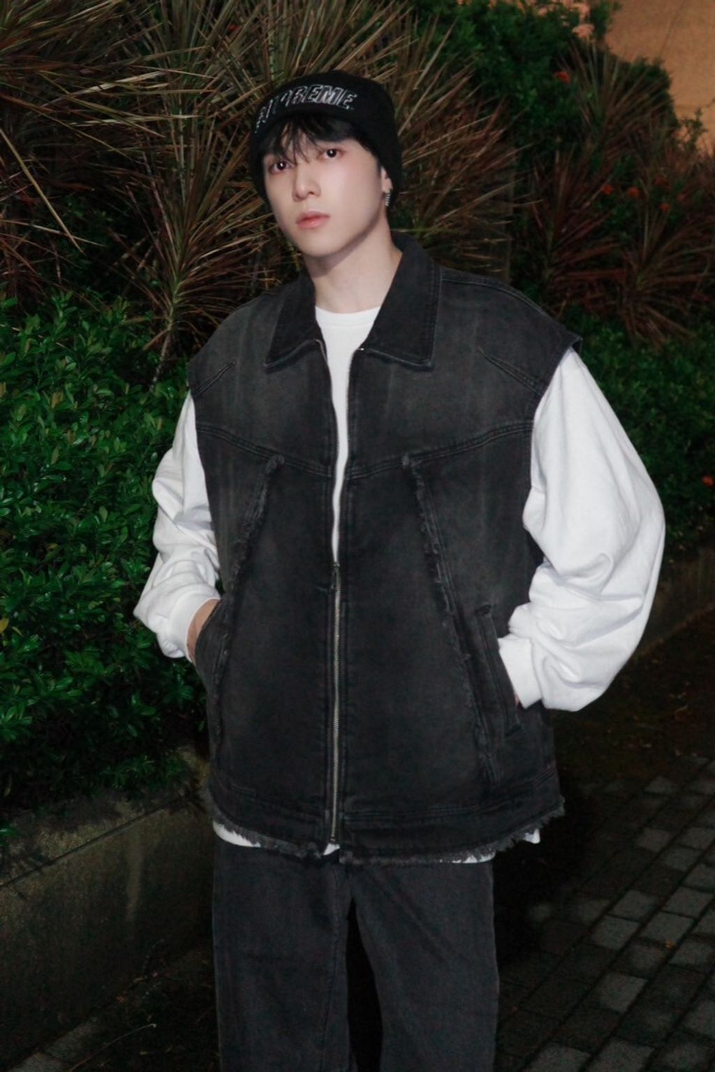 1857D3B5-E211-4B88-9D92-E60C1A89CBCF