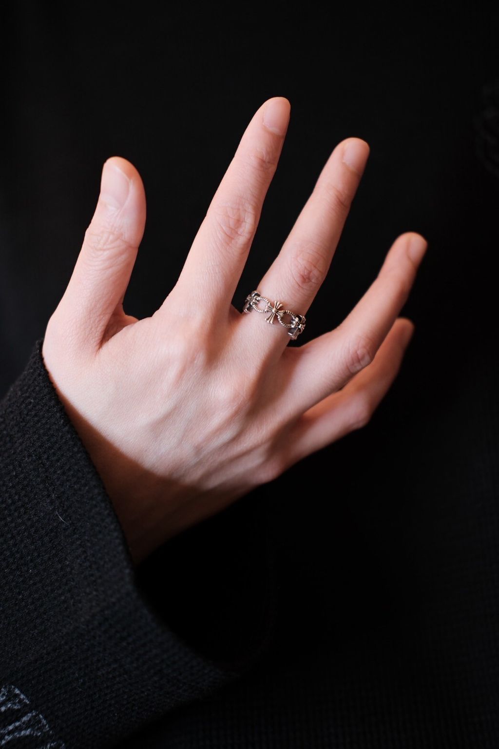 3EE99E26-A4CF-47A2-B334-F76D1FEBD9C9