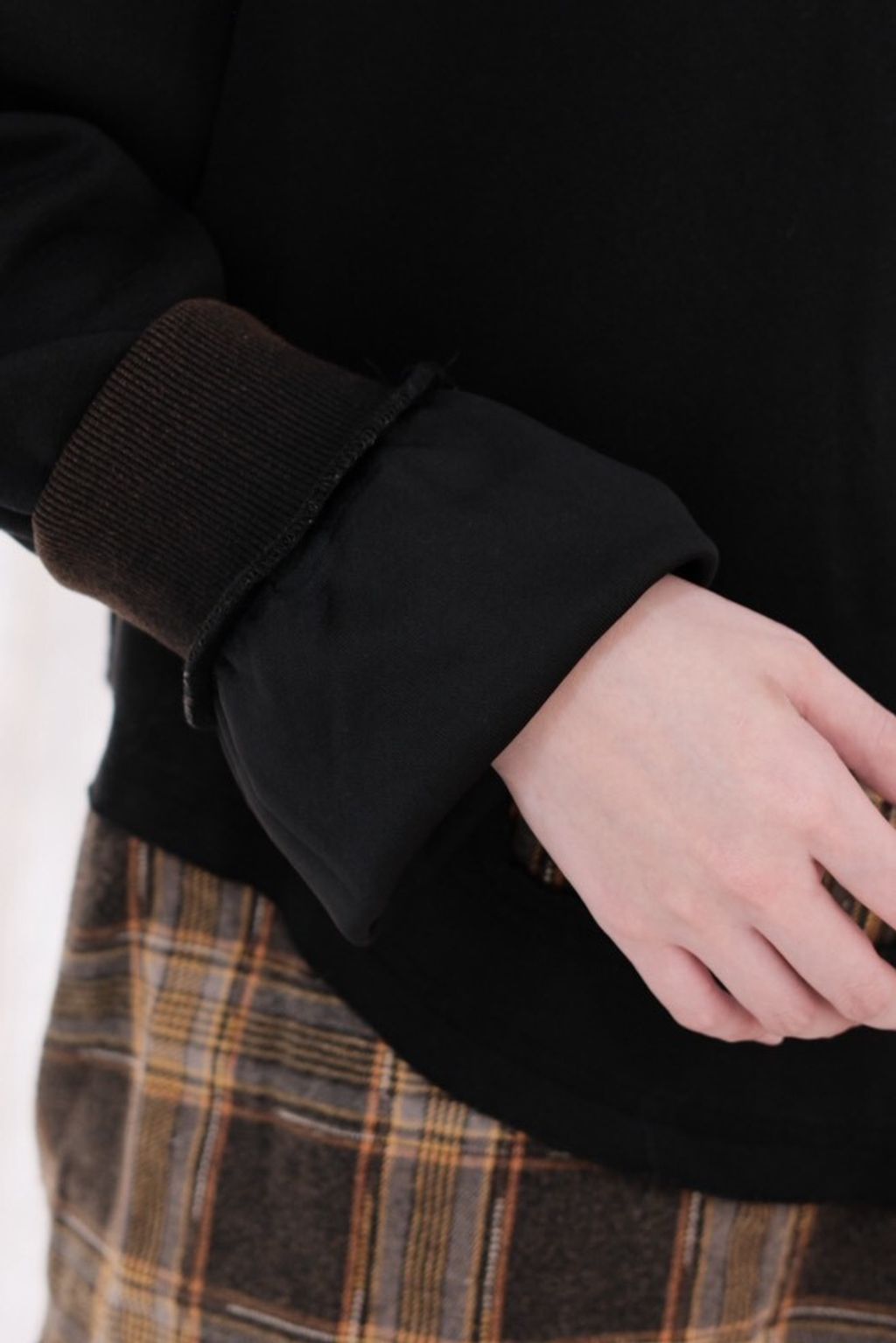 4AD6CA6A-C0F6-4819-9F8C-676813CA3EDE