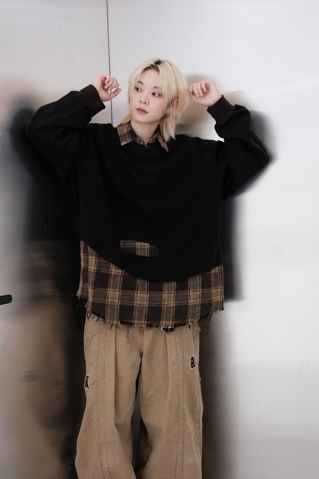 6C7CE9B0-5F4D-4568-9DD9-F84F16E6D981