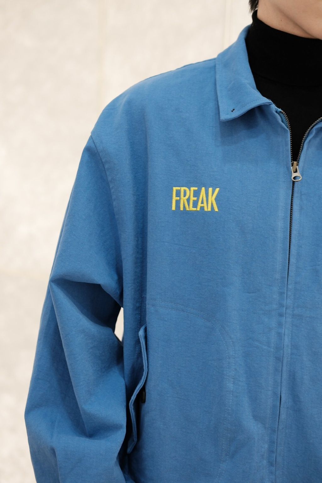 8A147967-8BB8-422E-A124-EDE763217340