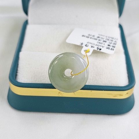 tw-11134201-820le-mtouk74it3bb57