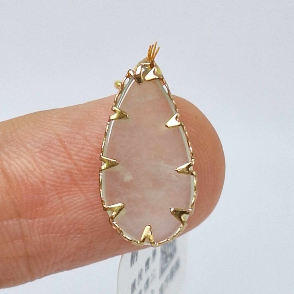 tw-11134207-7r98t-lzfo1f52r6se18