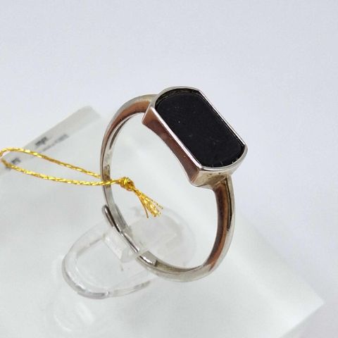 tw-11134207-7r98z-lze3wdeixkokb9