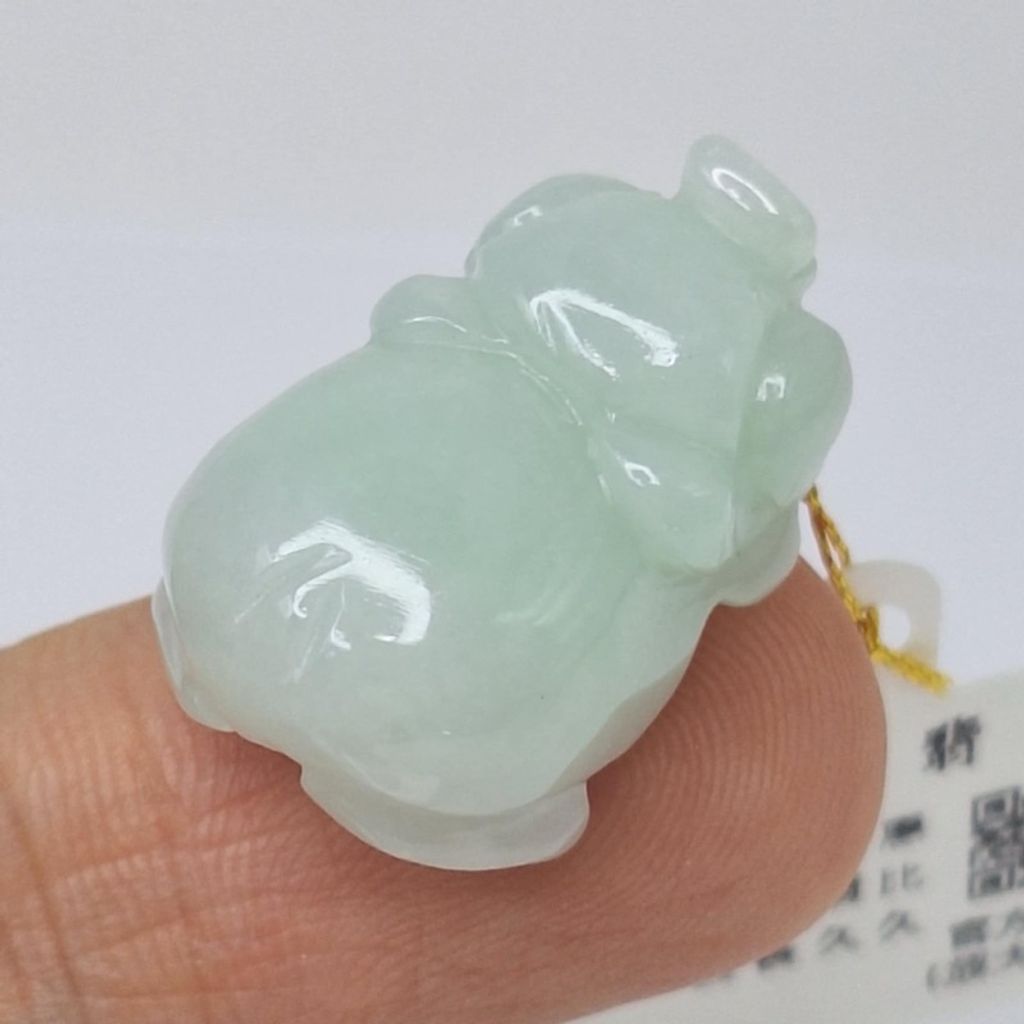 tw-11134207-7r98s-lyzye0b2qyvye3