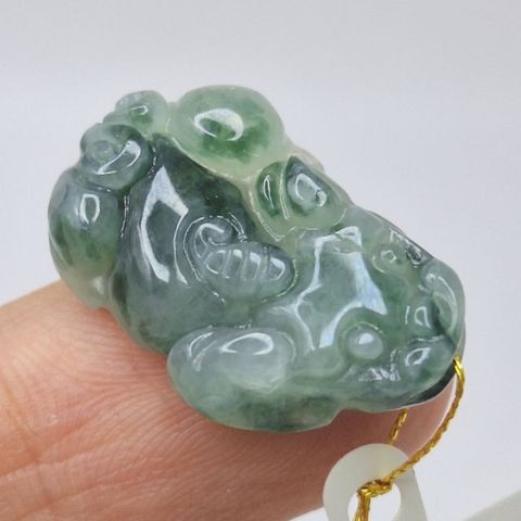 tw-11134207-7r990-lyypdqvas2e633