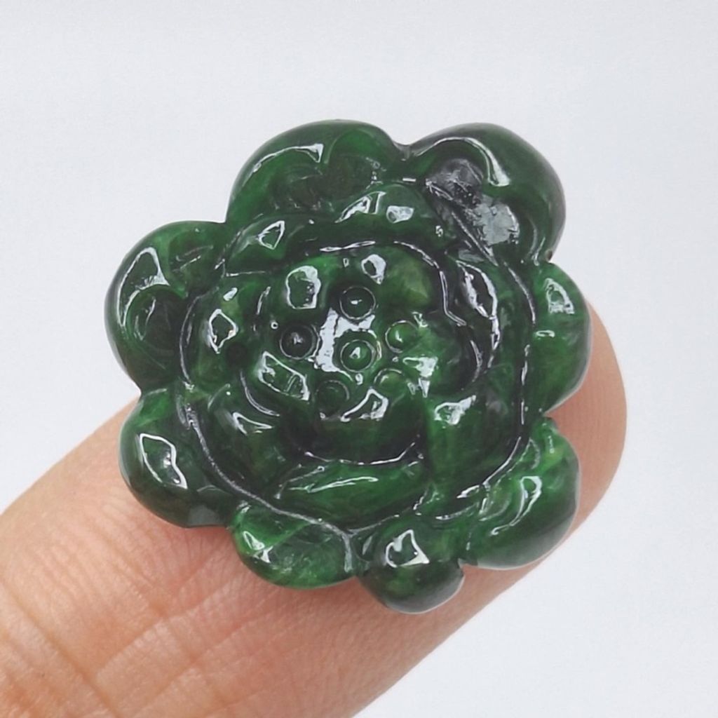 tw-11134207-7r98y-lyvlyotk9mama9