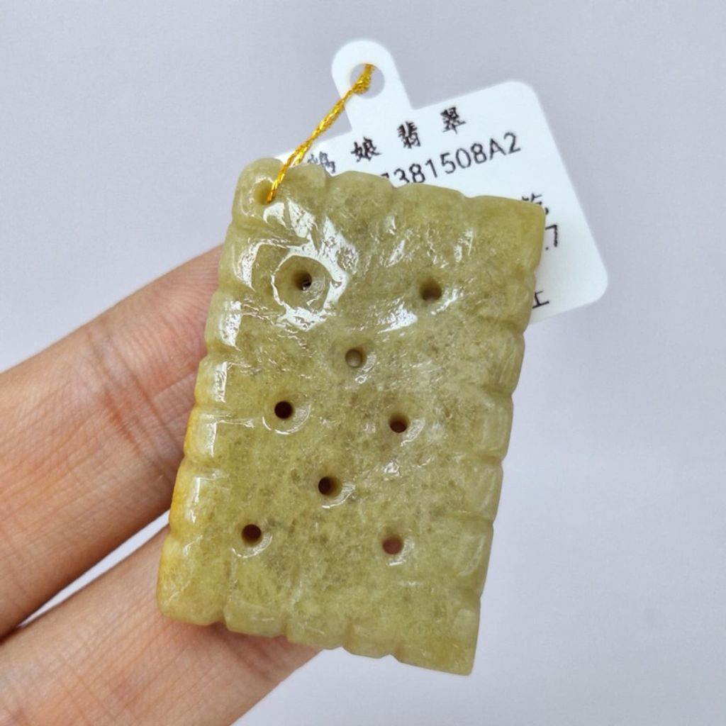 tw-11134207-7r992-lydcy62fwvzo91