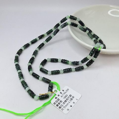 tw-11134207-7r98p-lylvarx0c6qm32