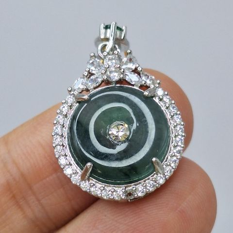 tw-11134207-7r98p-lydchu19yivy6a