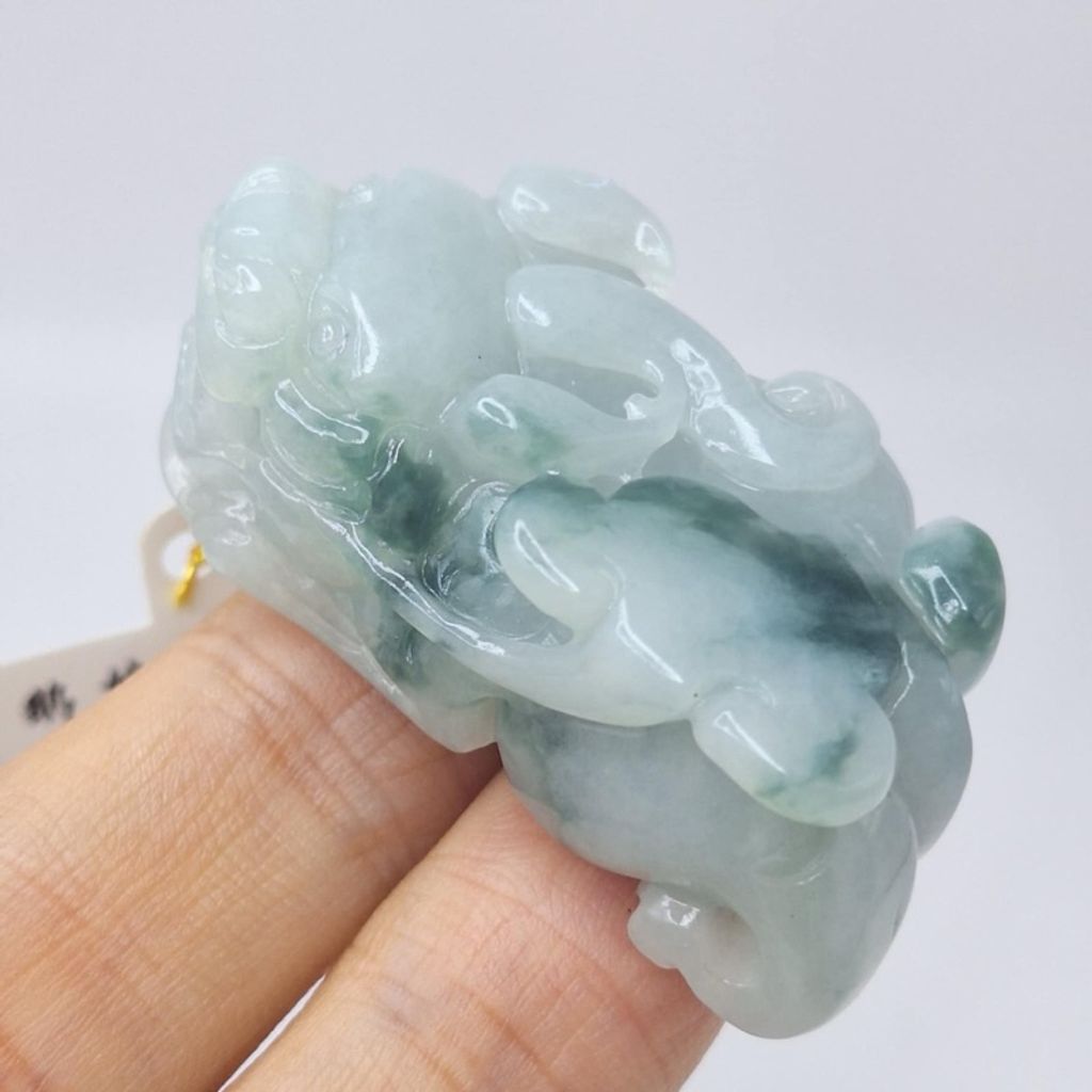 tw-11134207-7r992-ly1uk0i6atkge9