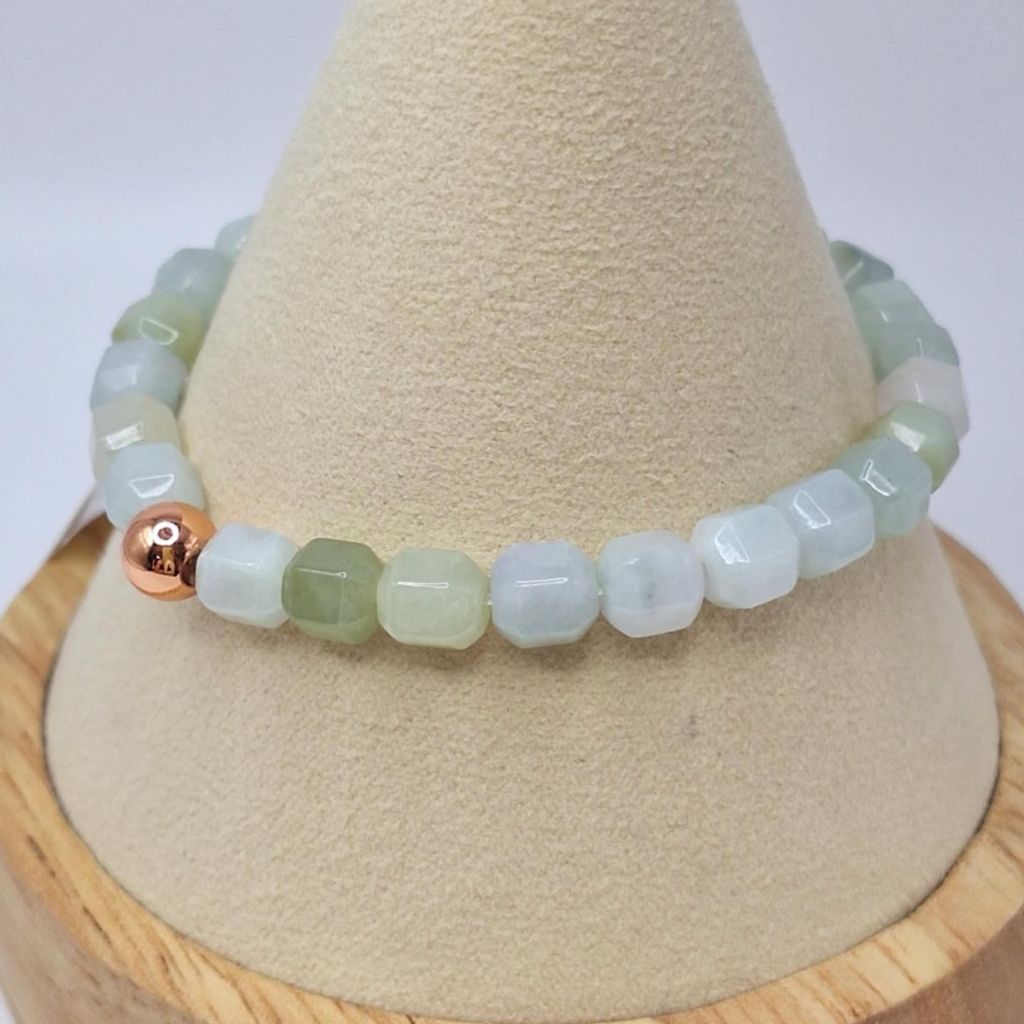 tw-11134207-7r991-lyabdj1e06447a