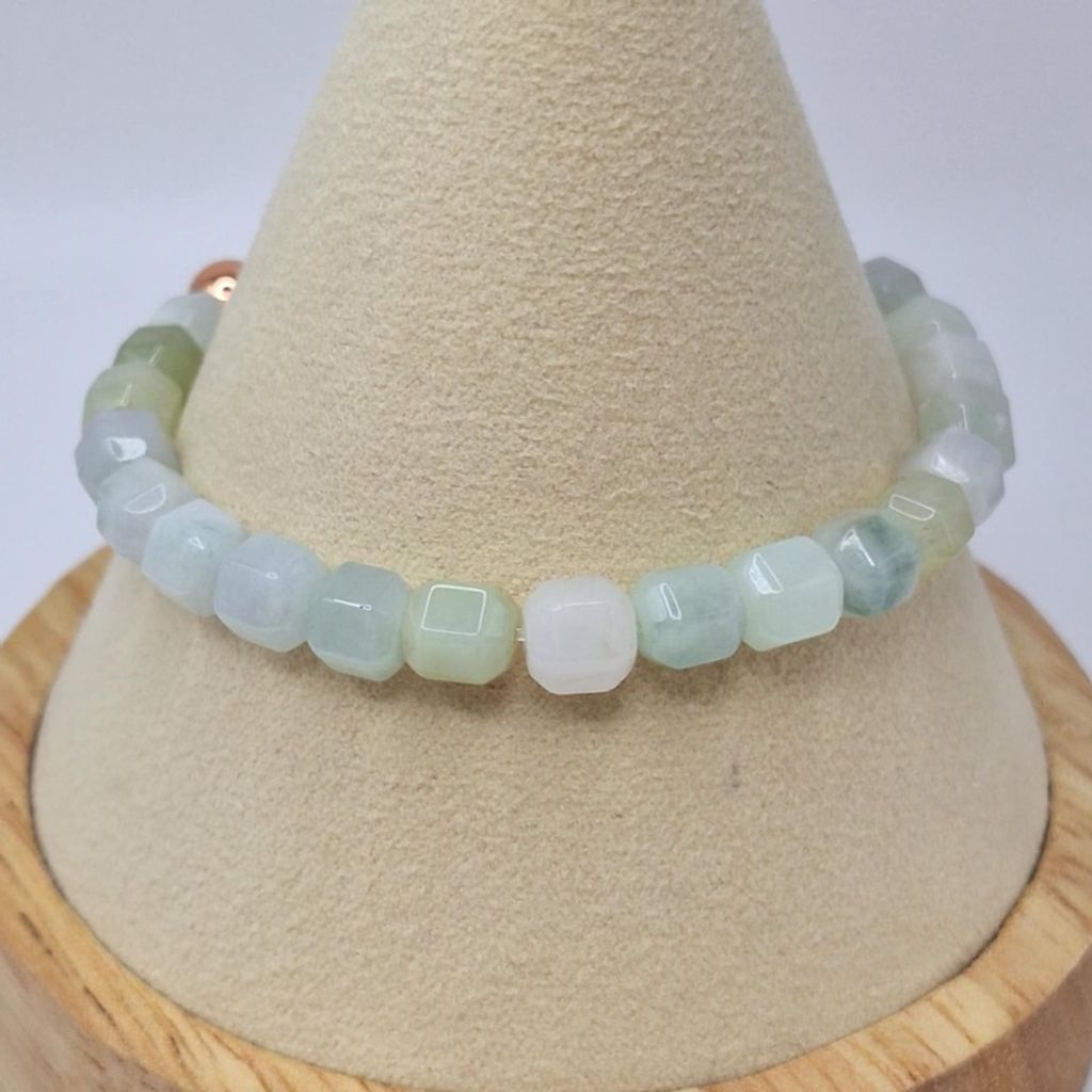 tw-11134207-7r98v-lyabdj1e065a9d