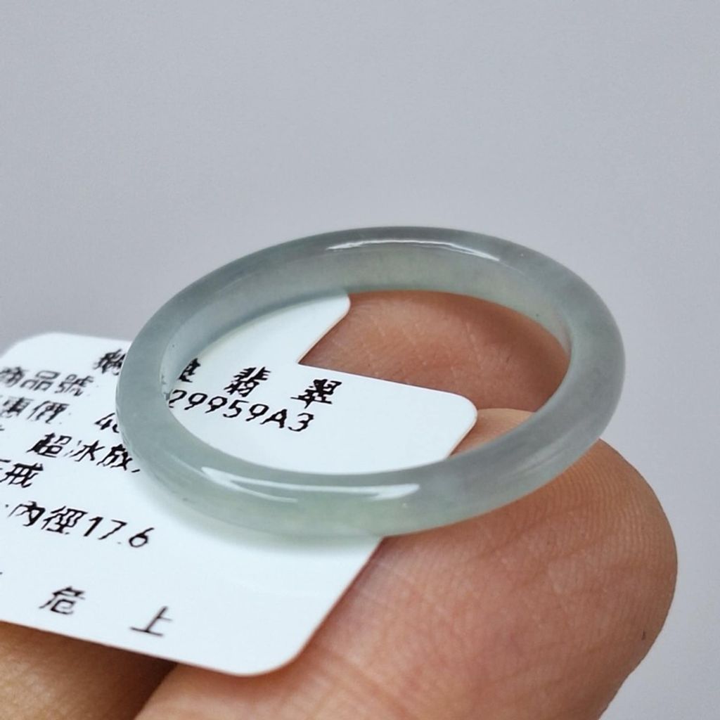 tw-11134207-7r98u-ly5vowu2j02m0f