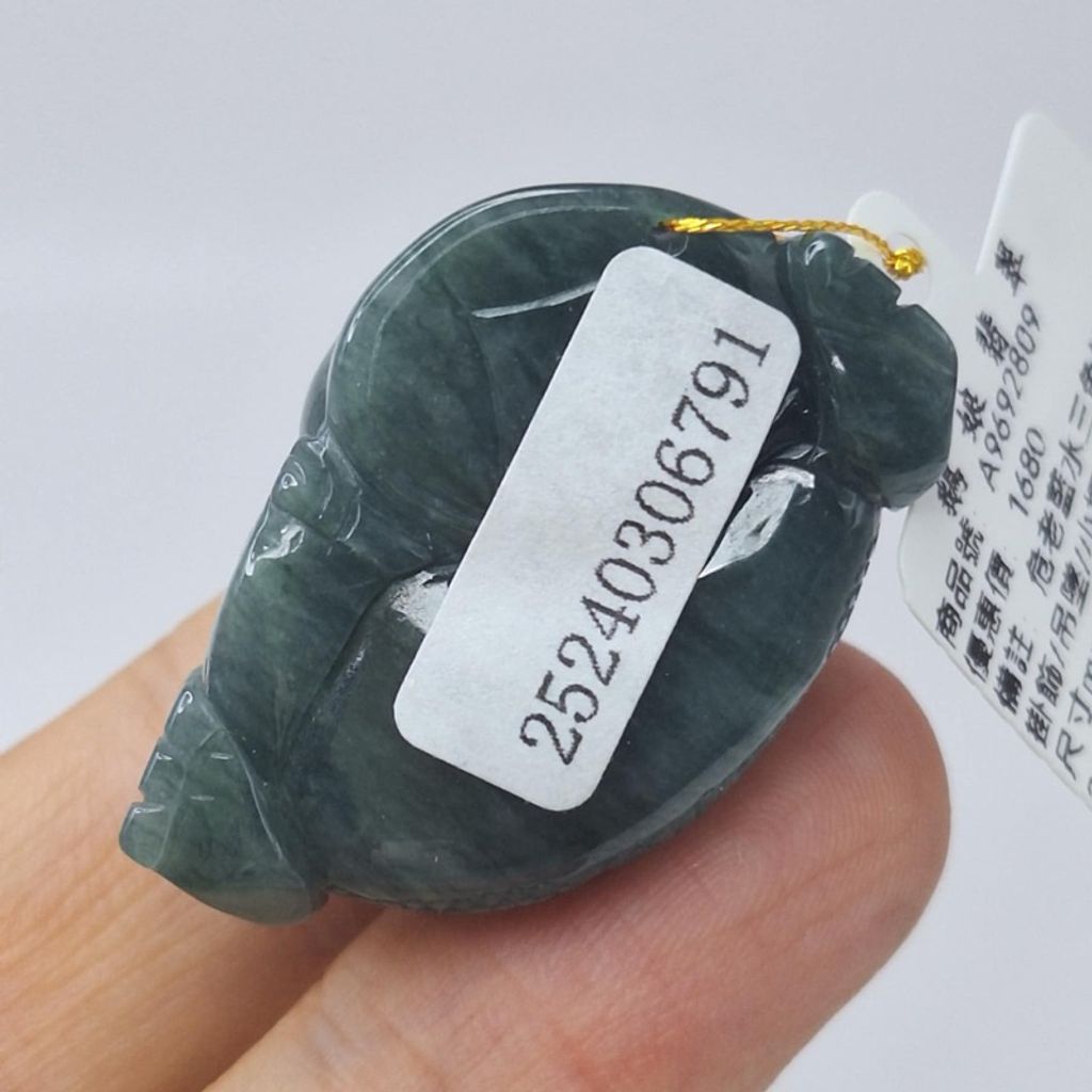 tw-11134207-7r990-ly1xvr2ib700a5