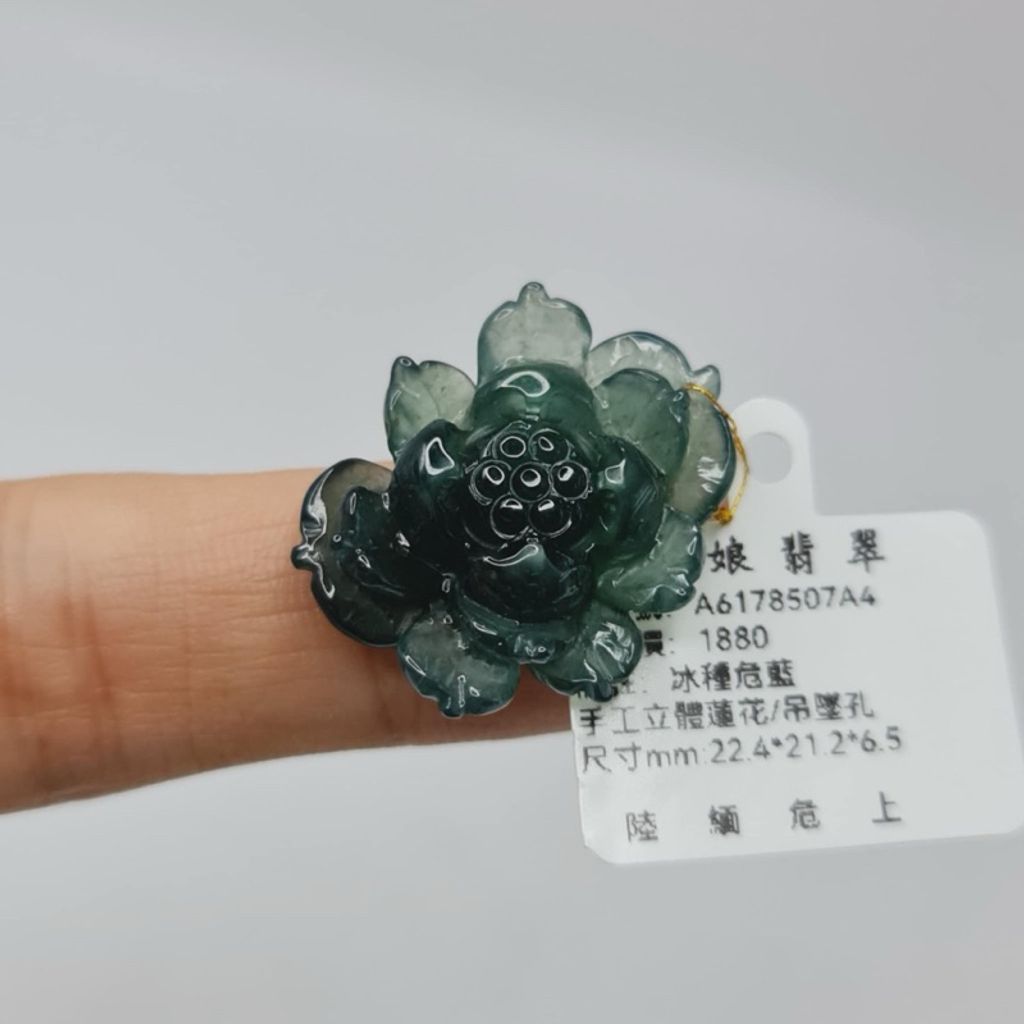 tw-11134207-7r98q-lx00va3f0e92a3