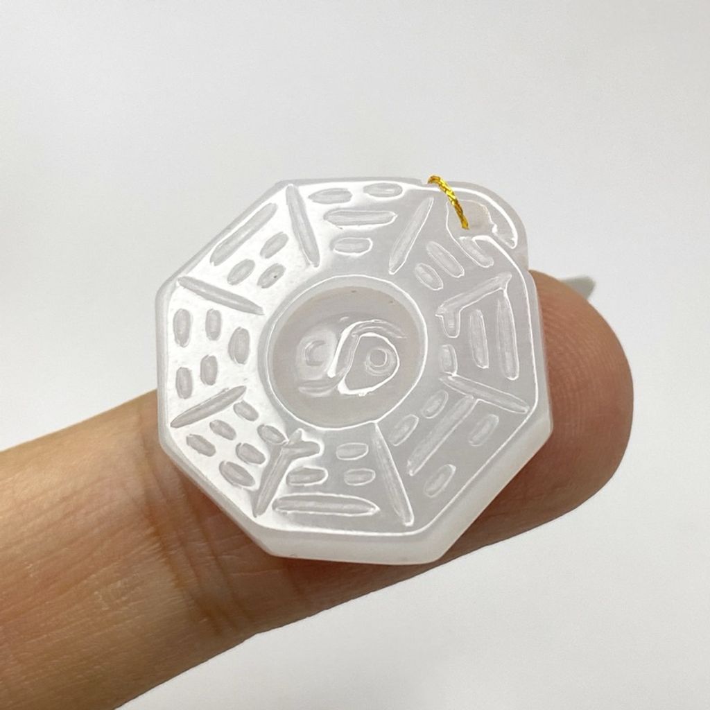 tw-11134207-7r98z-lwi9ue0edt0wef