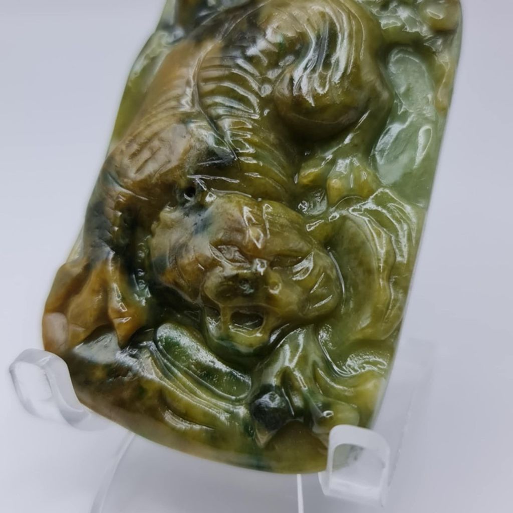 tw-11134207-7r98u-lwgmc9ugzcj402