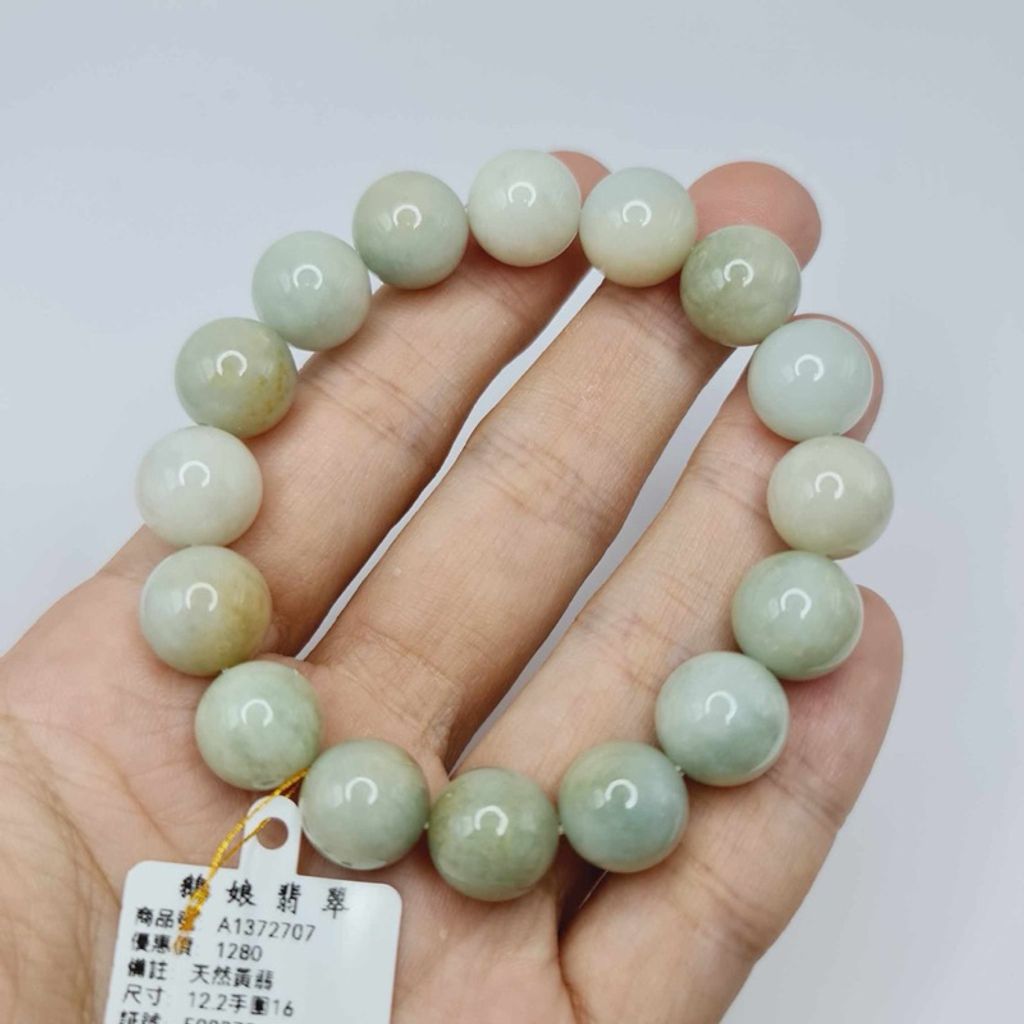 tw-11134207-7r991-lw7z6bafwaauab