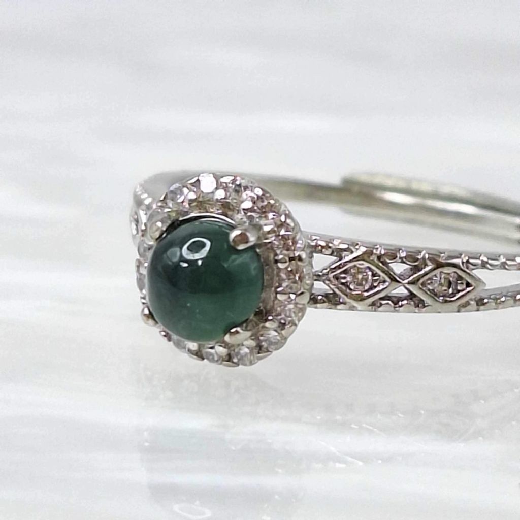 tw-11134207-7r98q-lzzxf5g8ez4a79