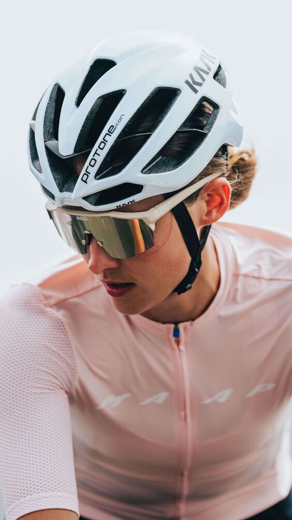 75bf2447a4380abe6e7ca6f5c0174d26d44f4999_protone_icon_kask_gallery_pdp_1_CHE00097__201